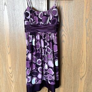 CITY TRIANGLES SLEEVELESS DRESS SIZE M EMPIRE WAIST SILKY PURPLE REAR BOW